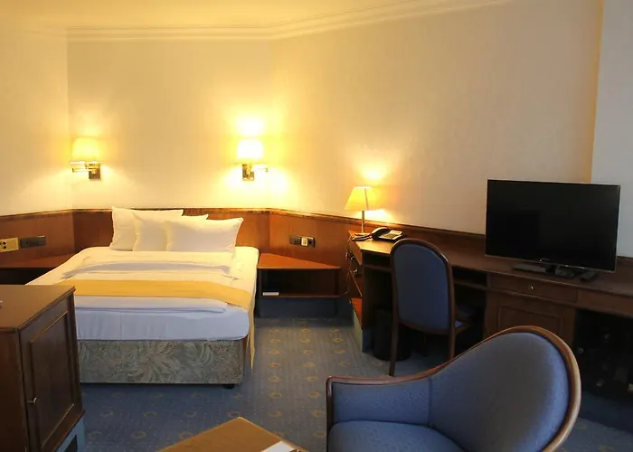 Appartel Am Dom Hotell 4*