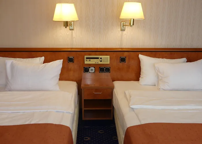 Hotell Appartel Am Dom 4*