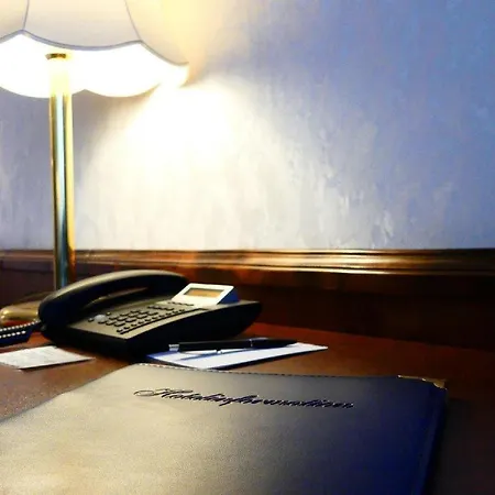 Hotel Appartel Am Dom 4*