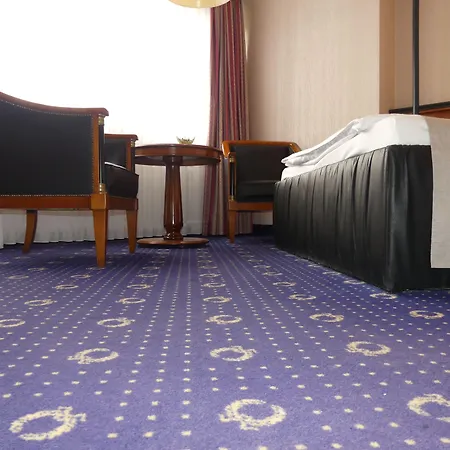 アパーテル アム ドム 4* ケルン