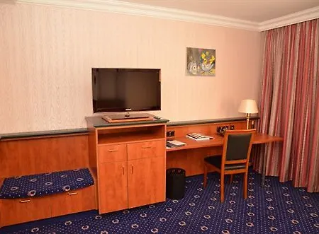 酒店 多姆阿帕特尔酒店