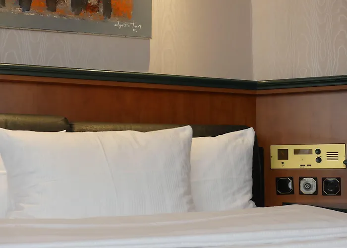 Appartel Am Dom 4* Κολωνία