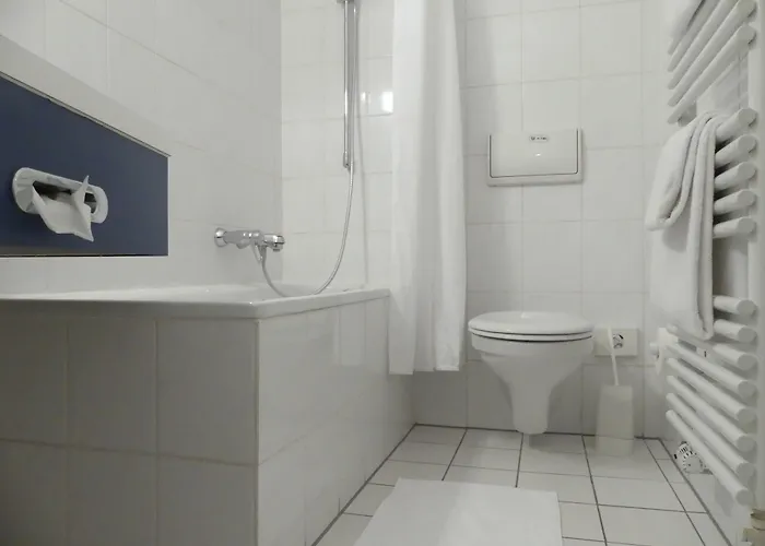 أبارتيل أم دوم 4*