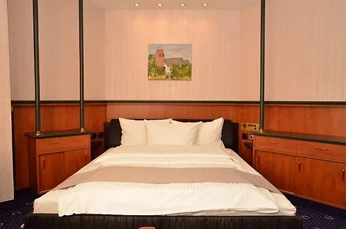 Hotel Appartel Am Dom