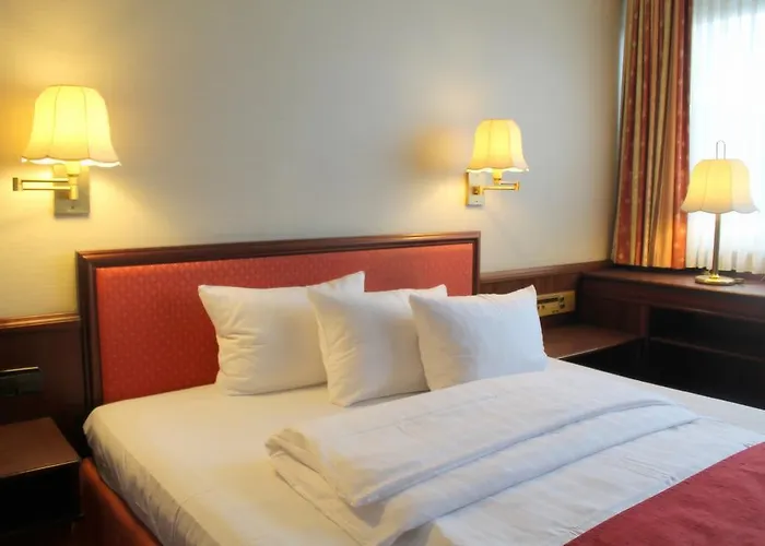 多姆阿帕特尔酒店